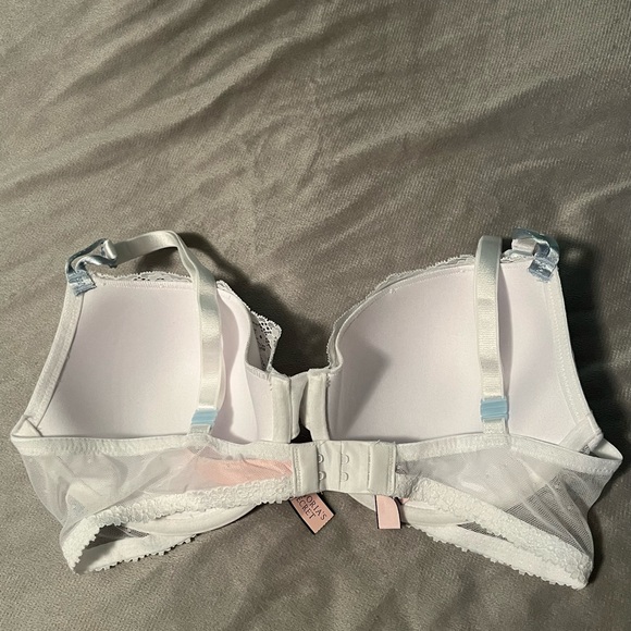 Sold- Victoria Secret Sexy Tee Lightly-Lined Lace Demi Bra - Picture 8 of 11